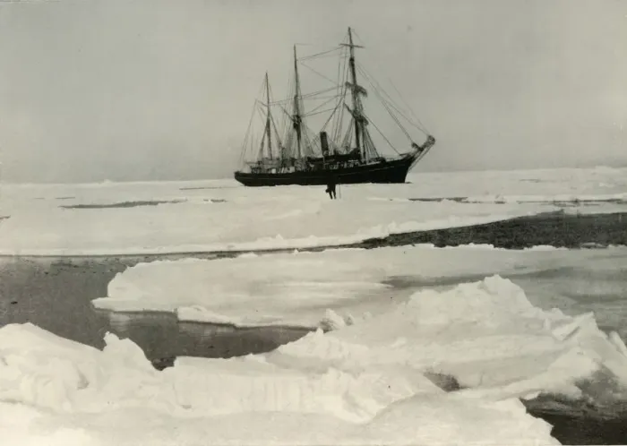 Framed Print : The Nimrod Pushing Her Way Through More Open Pack, c1908, (1909) Framed Print : The Nimrod Pushing Her Way Through More Open Pack, c1908, (1909)