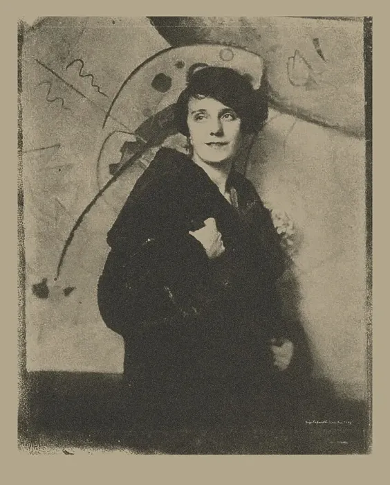 Framed Print : Nina Kandinsky, 1927. Creator: Erfurth, Hugo (1874-1948) Framed Print : Nina Kandinsky, 1927. Creator: Erfurth, Hugo (1874-1948)