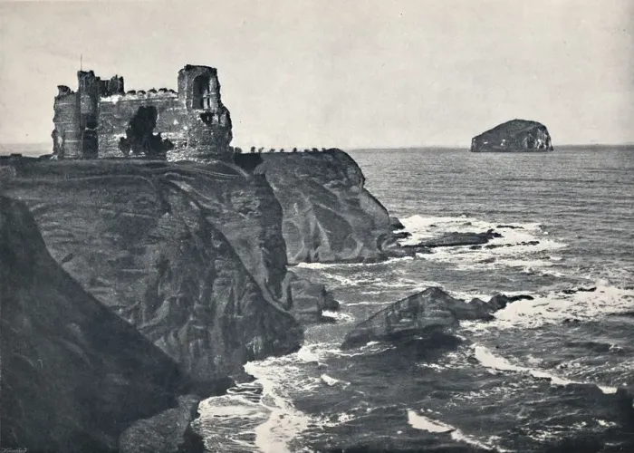 Framed Print : North Berwick - Tantallon Castle and the Bass Rock, 1895 Framed Print : North Berwick - Tantallon Castle and the Bass Rock, 1895