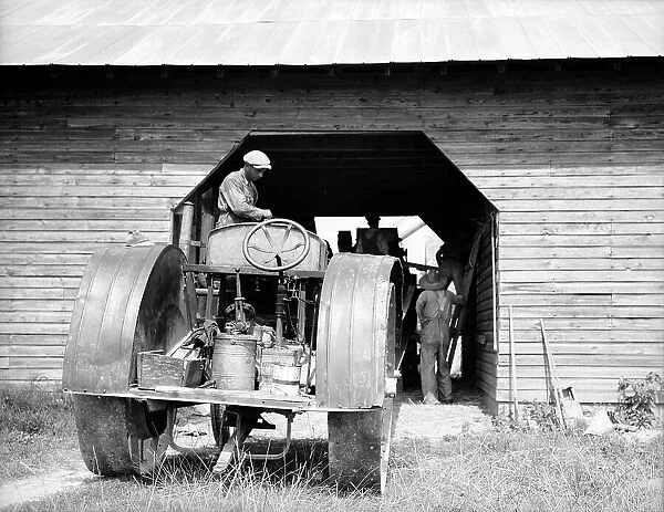 North Carolina threshing, 1936. Creator: Dorothea Lange