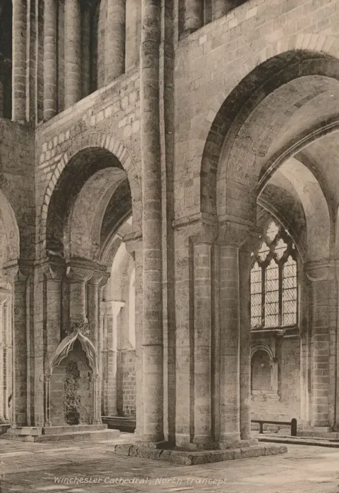 Framed Print : North transept of Winchester Cathedral, Hampshire, early 20th century(?) Framed Print : North transept of Winchester Cathedral, Hampshire, early 20th century(?)