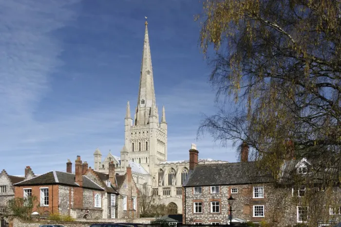 Framed Print : Norwich Cathedral, Norfolk, 2010 Framed Print : Norwich Cathedral, Norfolk, 2010