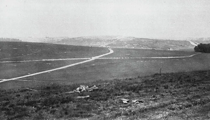 Framed Print : Notre Contre-Attaque du 11 juin 1918; le plateau de Belloy repris par nos troupes, le 11 juin... 1 Creator: Unknown Framed Print : Notre Contre-Attaque du 11 juin 1918; le plateau de Belloy repris par nos troupes, le 11 juin... 1 Creator: Unknown
