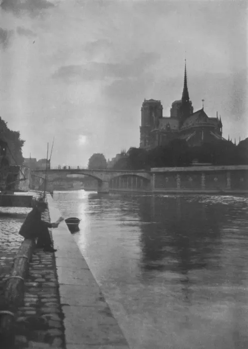 Framed Print : Notre Dame from the river, Paris, 1924 Framed Print : Notre Dame from the river, Paris, 1924