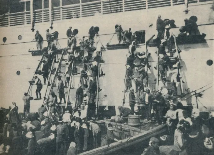Framed Print : A Novel Method of Coaling at the port of Yokohama, 1936 Framed Print : A Novel Method of Coaling at the port of Yokohama, 1936