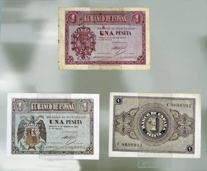 Framed Print : Numismatica Guerra Civil Espanola. 1936-1939 Billetes De Una Peseta Emitidos En Framed Print : Numismatica Guerra Civil Espanola. 1936-1939 Billetes De Una Peseta Emitidos En