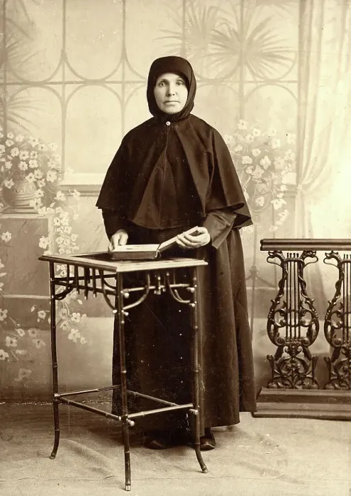 Framed Print : A Nun of Pomorskii-Pocrovskii Convent on the Upper Reaches of the Uba River, 1910. Creator: Unknown Framed Print : A Nun of Pomorskii-Pocrovskii Convent on the Upper Reaches of the Uba River, 1910. Creator: Unknown