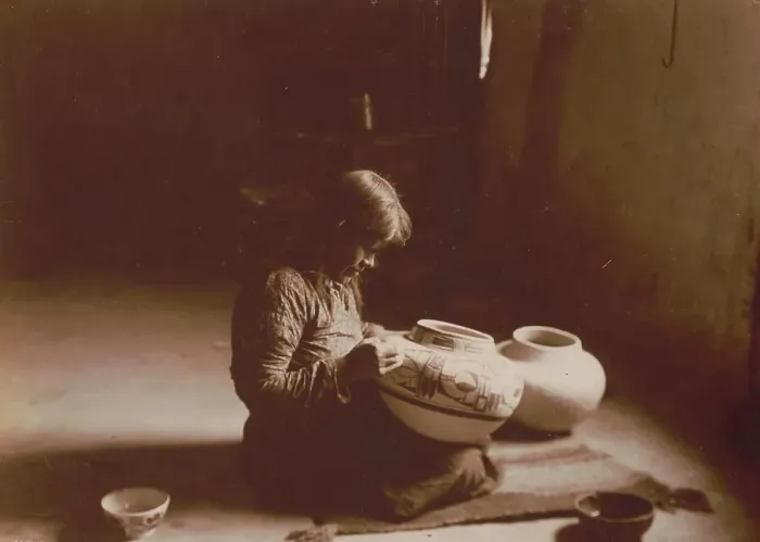 Framed Print : Nunipayo [i.e. Nampeyo] decorating pottery, c1900. Creator: Edward Sheriff Curtis