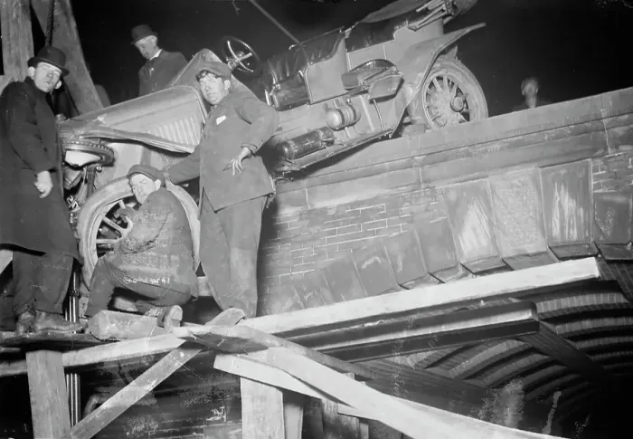 Framed Print : N.Y.C. auto wrecked in Central Park, between c1910 and c1915. Creator: Bain News Service Framed Print : N.Y.C. auto wrecked in Central Park, between c1910 and c1915. Creator: Bain News Service