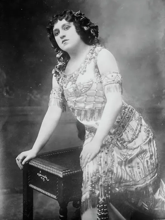Framed Print : Ober as Amneris, between c1910 and c1915. Creator: Bain News Service Framed Print : Ober as Amneris, between c1910 and c1915. Creator: Bain News Service