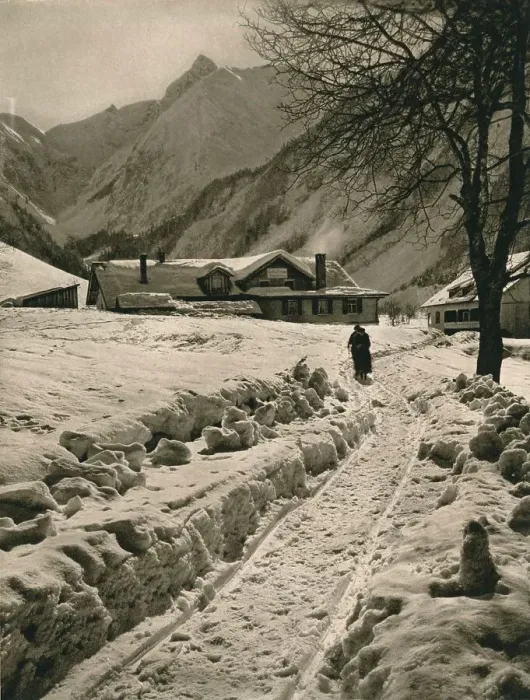 Framed Print : Oberstdorf (Allgau). Spielmannsau - Trettachspitze, 1931. Artist: Kurt Hielscher Framed Print : Oberstdorf (Allgau). Spielmannsau - Trettachspitze, 1931. Artist: Kurt Hielscher