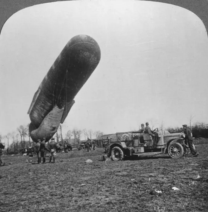 Framed Print : Observation balloon about to ascend, World War I, c1914-c1918. Artist: Realistic Travels Publishers Framed Print : Observation balloon about to ascend, World War I, c1914-c1918. Artist: Realistic Travels Publishers