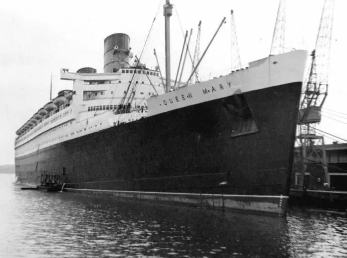 Framed Print : Ocean liner RMS Queen Mary, 20th century Framed Print : Ocean liner RMS Queen Mary, 20th century