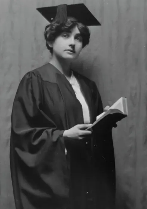Framed Print : Ochs, Miss, portrait photograph, 1913. Creator: Arnold Genthe Framed Print : Ochs, Miss, portrait photograph, 1913. Creator: Arnold Genthe