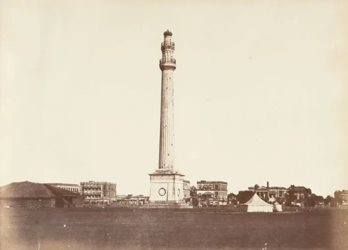 Framed Print : [Ochterlony Monument, Calcutta], 1850s. Creator: Captain R. B. Hill