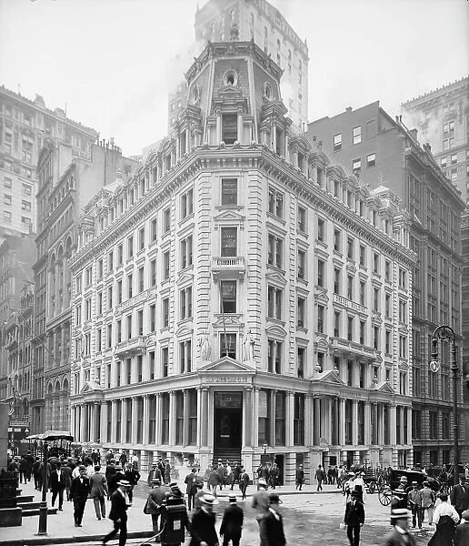 Office of J.P. Morgan & Co. New York, between 1900 and 1906. Creator: Unknown. Office of J.P. Morgan & Co. New York, between 1900 and 1906. Creator: Unknown