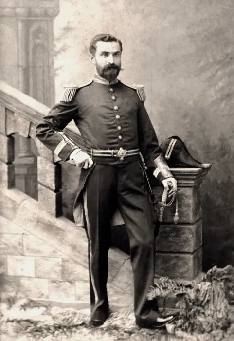 Framed Print : An officer in full uniform, early 20th century Framed Print : An officer in full uniform, early 20th century