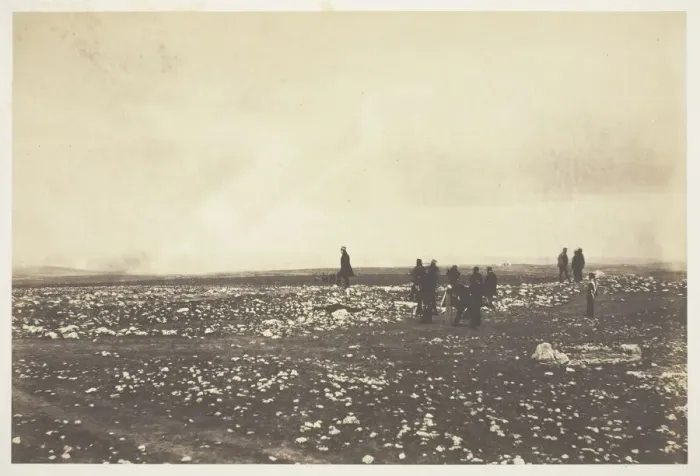 Framed Print : Officers on the Look out at Cathcarts Hill, 1855. Creator: Roger Fenton Framed Print : Officers on the Look out at Cathcarts Hill, 1855. Creator: Roger Fenton