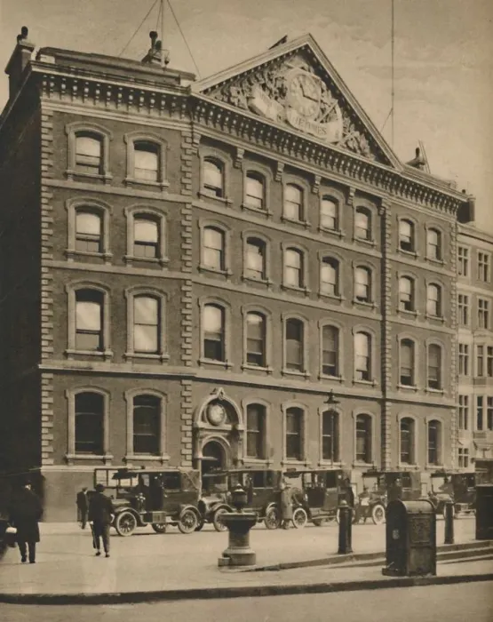 Framed Print : Offices of The Times in Queen Victoria Street Near an Historic Site, c1935 Framed Print : Offices of The Times in Queen Victoria Street Near an Historic Site, c1935