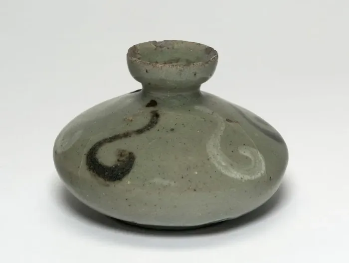 Framed Print : Oil Bottle with Swirl Design, Korea, Goryeo dynasty (918-1392), mid-12th century Framed Print : Oil Bottle with Swirl Design, Korea, Goryeo dynasty (918-1392), mid-12th century