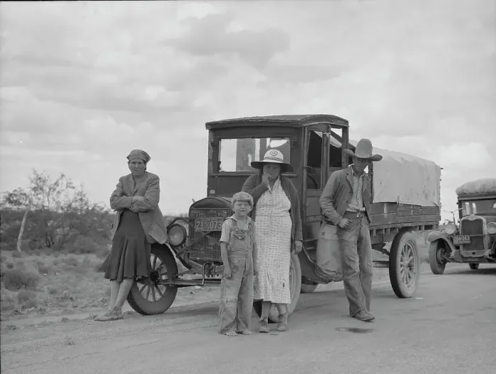Framed Print : Oklahoma drought refugees stalled on highway near Lordsburg, New Mexico, 1937. Creator: Dorothea Lange Framed Print : Oklahoma drought refugees stalled on highway near Lordsburg, New Mexico, 1937. Creator: Dorothea Lange