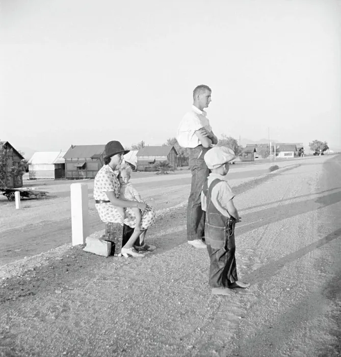 Framed Print : Oklahoma farm family on highway between Blythe and Indio - self-resettlement in California, 1936. Creator: Dorothea Lange Framed Print : Oklahoma farm family on highway between Blythe and Indio - self-resettlement in California, 1936. Creator: Dorothea Lange