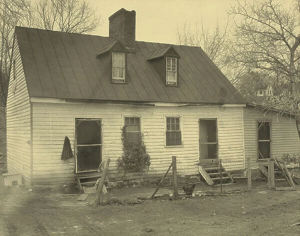 Old cabin on Fall Run, Scott's Hill, between 1925 and 1929. Creator: Frances Benjamin Johnston