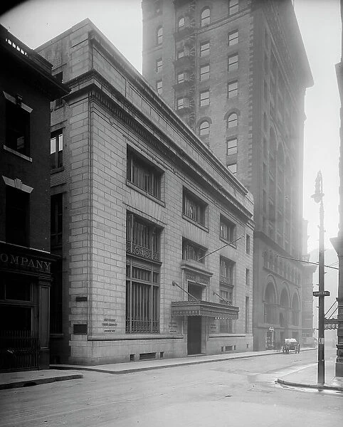 Old Colony Trust Company, main office, Court Street, Boston, Mass. (1913?). Creator: Unknown