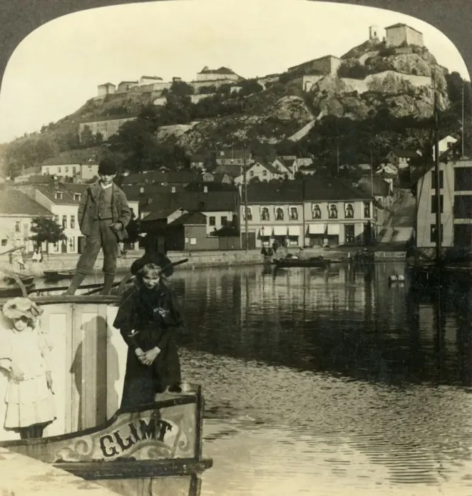 Framed Print : The old fortress of Fredrikshald, Norway, c1905. Creator: Unknown Framed Print : The old fortress of Fredrikshald, Norway, c1905. Creator: Unknown
