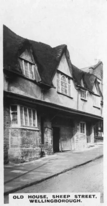 Framed Print : Old House, Sheep Street, Wellingborough, Northamptonshire, c1920s Framed Print : Old House, Sheep Street, Wellingborough, Northamptonshire, c1920s