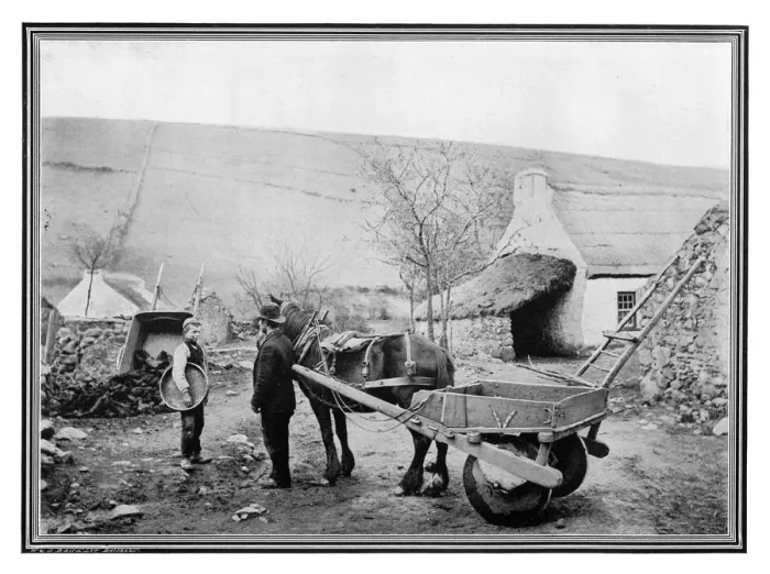 Framed Print : Old Irish Low-Back Car, 1901. Artist: R Welsh Framed Print : Old Irish Low-Back Car, 1901. Artist: R Welsh