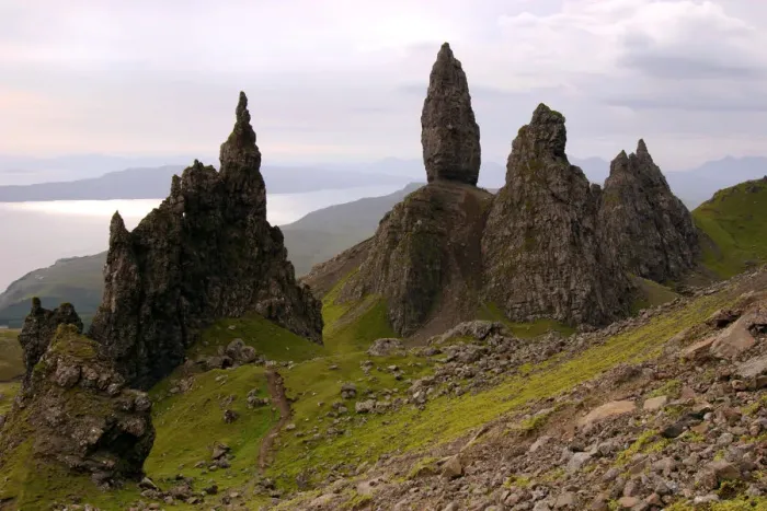 Framed Print : The Old Man of Storr, Isle of Skye, Highland, Scotland Framed Print : The Old Man of Storr, Isle of Skye, Highland, Scotland
