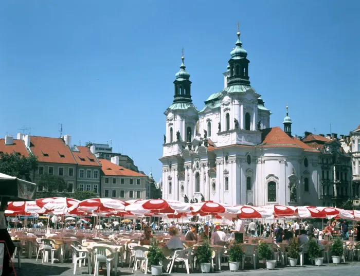Framed Print : Old town square, Prague, Czech Republic Framed Print : Old town square, Prague, Czech Republic