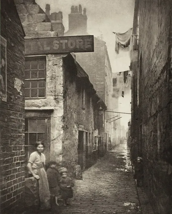 Framed Print : Old Vennel Off High Street (#2), Printed 1900. Creator: Thomas Annan Framed Print : Old Vennel Off High Street (#2), Printed 1900. Creator: Thomas Annan