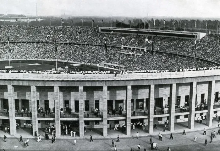 Framed Print : Olympic stadium, Berlin, 1936 Framed Print : Olympic stadium, Berlin, 1936