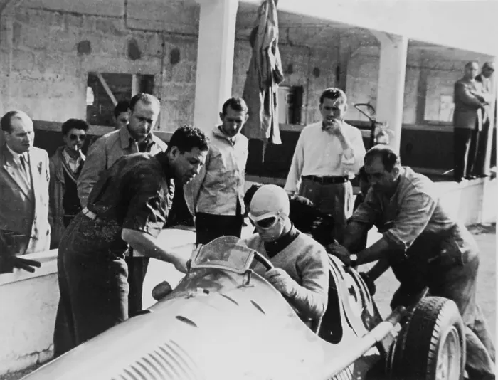 Framed Print : Onofre Marimon at the French Grand Prix, Reims, 1951 Framed Print : Onofre Marimon at the French Grand Prix, Reims, 1951