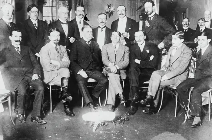 Framed Print : Opalard; Prade; Wallace; Van den Bergh; Comte Castillion de St. Victor.. between c1910-c1915. Creator: Bain News Service Framed Print : Opalard; Prade; Wallace; Van den Bergh; Comte Castillion de St. Victor.. between c1910-c1915. Creator: Bain News Service