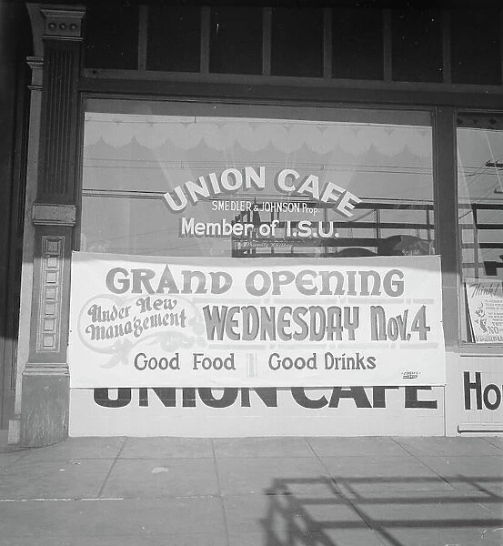 Opening of union café, Oakland, California, 1936. Creator: Dorothea Lange