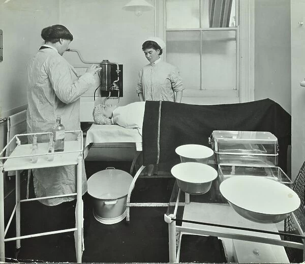 Operating Room, Fulham School Treatment Centre, London, 1914