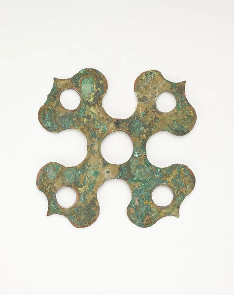 Ornament in the form of a persimmon receptacle, Han dynasty, 206 BCE-220 CE