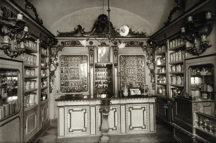 Framed Print : The ornate sixteenth-century pharmacy ofs Maria della Scala, Sorrento... c1890s. Creator: Unknown Framed Print : The ornate sixteenth-century pharmacy ofs Maria della Scala, Sorrento... c1890s. Creator: Unknown