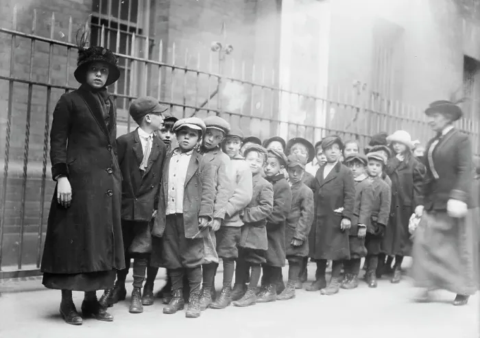Framed Print : Orphans at horse show - N.Y. 11 / 13, 1913. Creator: Bain News Service Framed Print : Orphans at horse show - N.Y. 11 / 13, 1913. Creator: Bain News Service