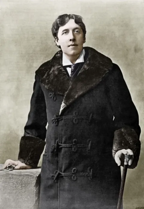 Framed Print : Oscar WiIde, Irish writer, wit and playwright, c1890 Framed Print : Oscar WiIde, Irish writer, wit and playwright, c1890