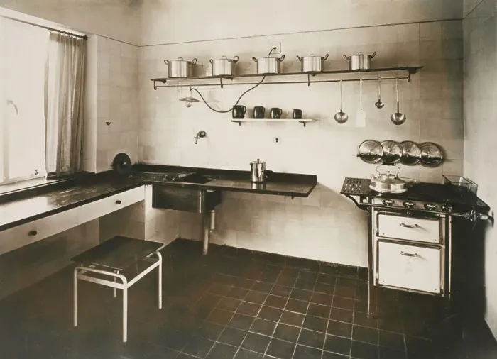 Framed Print : [Oud Enteur. Stigl-Zeit  /  kitchen interior], c1933. Creator: Unknown