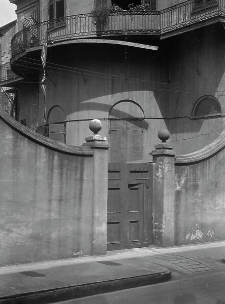 Outer court of the old Louisiana Bank, 401 Royal Street, New Orleans, between 1920 and 1926. Creator: Arnold Genthe