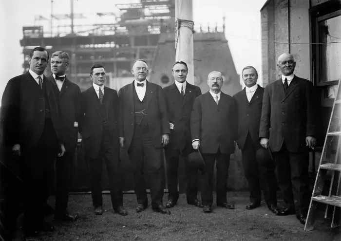 Framed Print : Outlaw League executives: left to right, Marshall Henderson, co-owner Pittsburgh... 1912. Creator: Bain News Service Framed Print : Outlaw League executives: left to right, Marshall Henderson, co-owner Pittsburgh... 1912. Creator: Bain News Service
