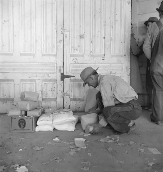 Framed Print : Outside the FSA grant office during pea harvest, Calipatria, California, 1939. Creator: Dorothea Lange Framed Print : Outside the FSA grant office during pea harvest, Calipatria, California, 1939. Creator: Dorothea Lange