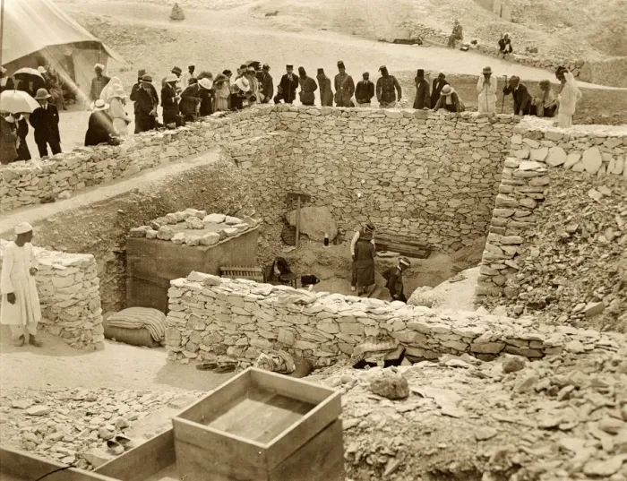 Framed Print : Outside the tomb of Tutankhamun, Valley of the Kings, Egypt, 1922. Artist: Harry Burton Framed Print : Outside the tomb of Tutankhamun, Valley of the Kings, Egypt, 1922. Artist: Harry Burton