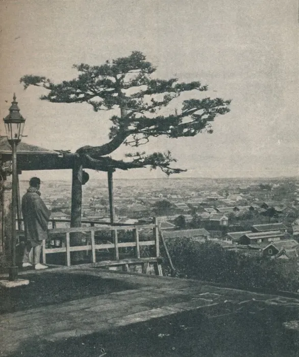 Framed Print : Overlooking modern Tokyo, the capital of Japan, 1907 Framed Print : Overlooking modern Tokyo, the capital of Japan, 1907