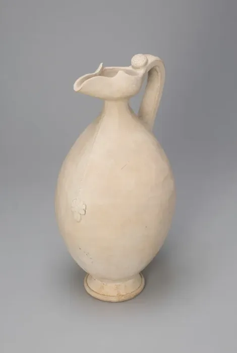 Framed Print : Ovoid Ewer with Flaring, Beak-Shaped Spout, Floral Medallion, and Zipper Framed Print : Ovoid Ewer with Flaring, Beak-Shaped Spout, Floral Medallion, and Zipper